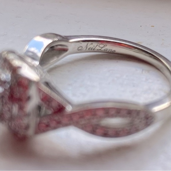 Neil Lane Engagement Ring - Picture 5 of 8